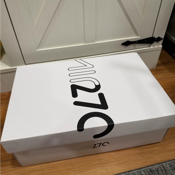 Nike Air Max 270 Light Soft Pink (Women's) - Picture 9 of 10